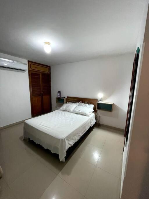 Lindo Dpto,1ra Linea De Playa, A 2 Cdras Amurallas Apartamento Cartagena