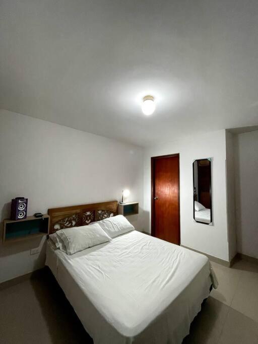 Apartamento Lindo Dpto,1ra Linea De Playa, A 2 Cdras Amurallas *