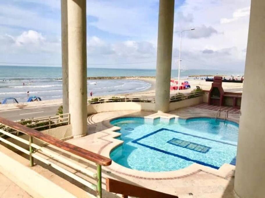 Lindo Dpto,1ra Linea De Playa, A 2 Cdras Amurallas Apartamento Cartagena